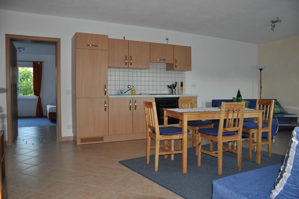 Fliederhof Ferienwohnungen Herresbach Номер фото